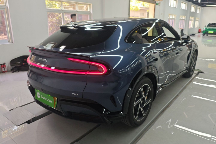 小米汽车 小米YU7 2025款 超长续航后驱版车身外观6005