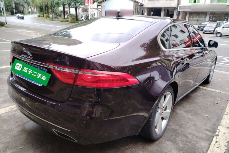 捷豹XFL 2018款 XFL 2.0T 200PS 精英版车身外观6005