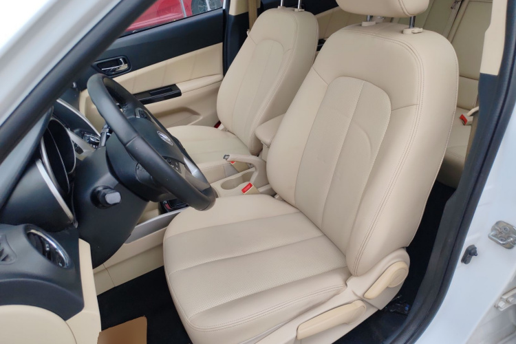 长安 逸动 2015款 1.6L 手动豪华型 国V中控内饰19