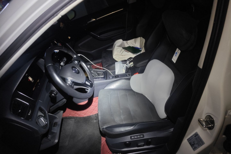 大众 高尔夫 2020款 280TSI DSG豪华型中控内饰19