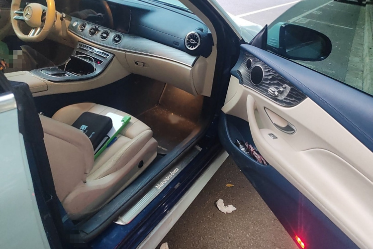 奔驰E级(进口) 2021款 E 260 轿跑车局部细节9001