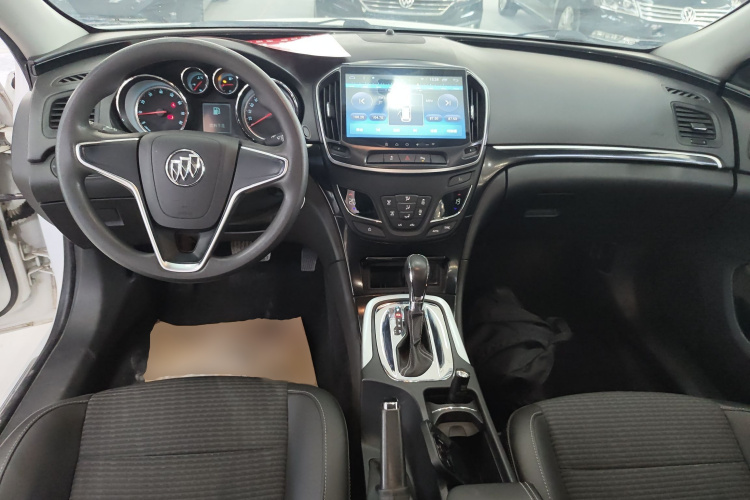 别克 君威 2015款 1.6T 领先技术型中控内饰12