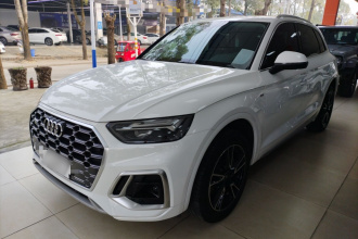 奥迪Q5L 2022款 40T 时尚动感型