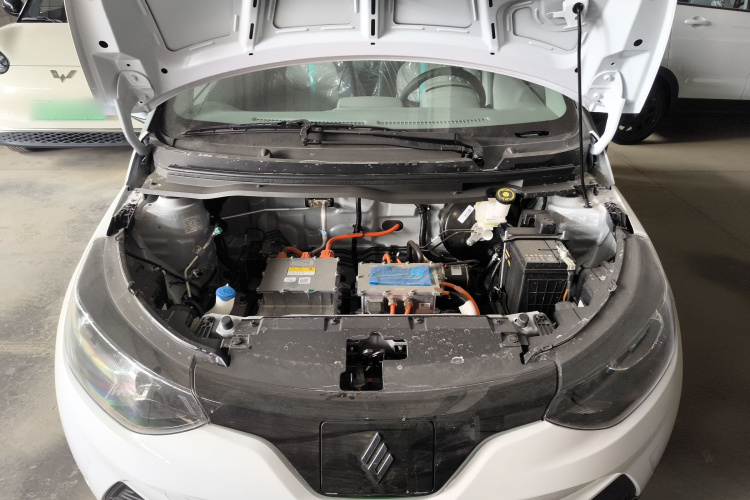 江铃集团新能源 易至EV2 2026款 PLUS+ 舒适型机舱底盘24