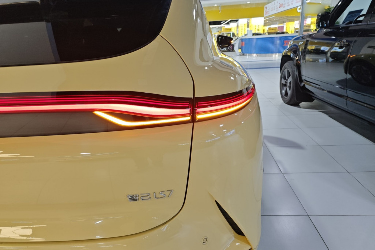 智己汽车 智己LS7 2023款 90kWh Elite后驱版车身外观6003