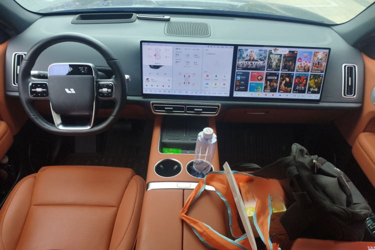 理想汽车 理想L6 2024款 Pro中控内饰7002