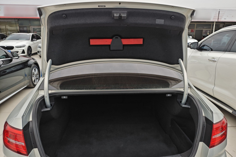 大众 迈腾 2018款 改款 330TSI DSG 豪华型局部细节23