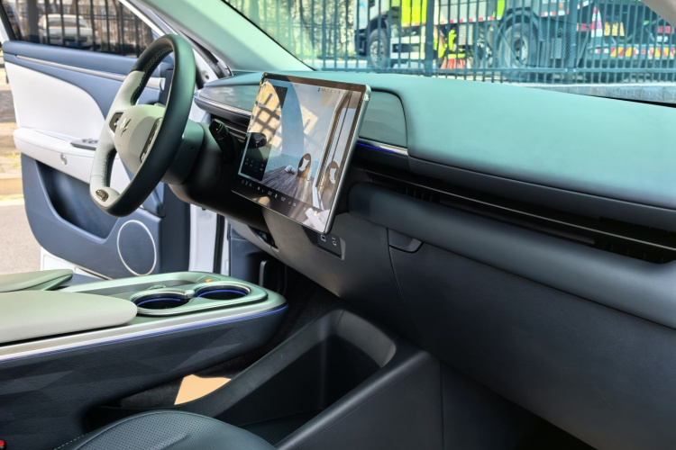 ARCFOX极狐 极狐 阿尔法T5(ARCFOX αT5) 2025款 630 神行版中控内饰7004