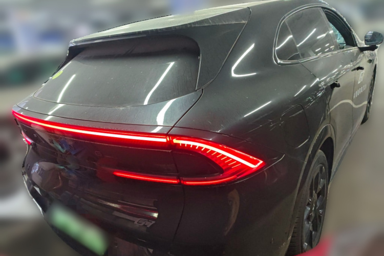 小鹏G7 2025款 702 超长续航 Max车身外观6