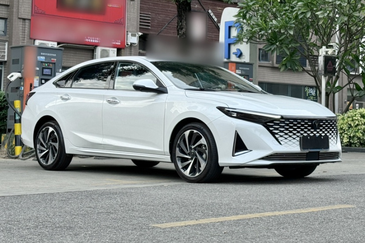 长安 锐程PLUS 2023款 1.5T DCT领悦型车身外观6003