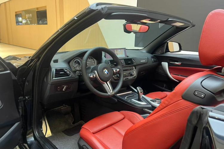 宝马2系(进口) 2019款 225i 敞篷轿跑车 尊享型 M运动套装中控内饰7003