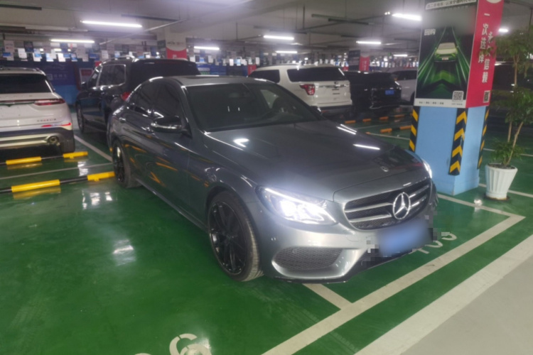 奔驰C级 2018款 C 200 运动版车身外观6002