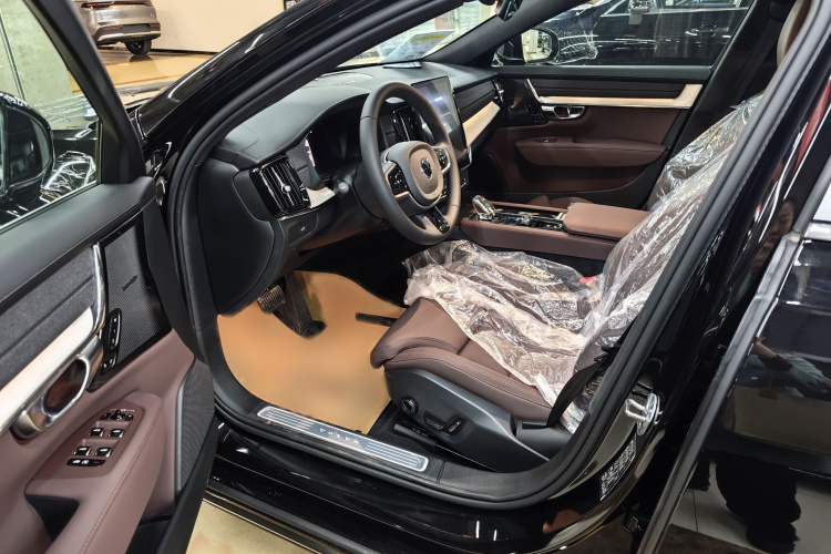 沃尔沃S90 2026款 B5 智远豪华版中控内饰7002