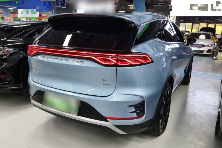 比亚迪 唐新能源 2024款 DM-p 冠军版 215KM 四驱旗舰型车身外观6005