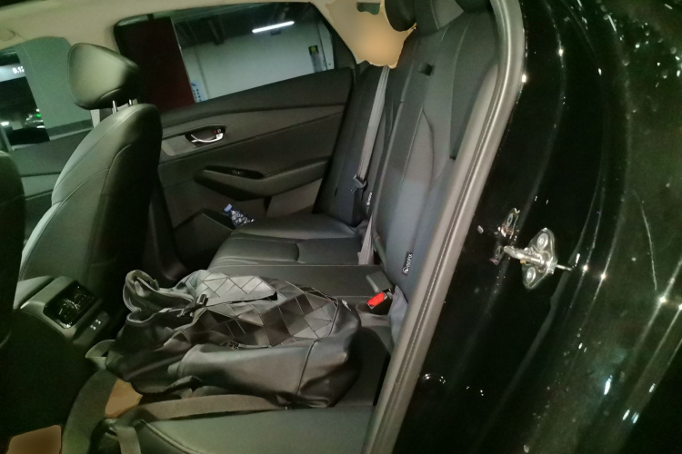 本田 英仕派 2024款 260TURBO 精英版中控内饰21