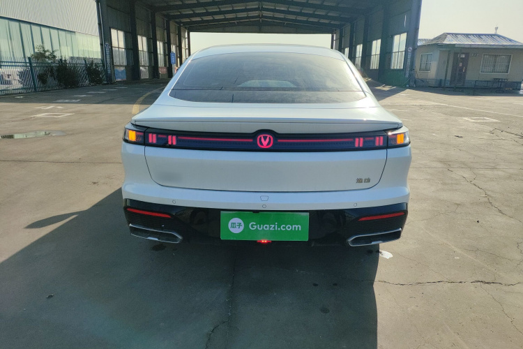 长安 逸动 2026款 第四代 1.5T 500Bar 智享型车身外观6