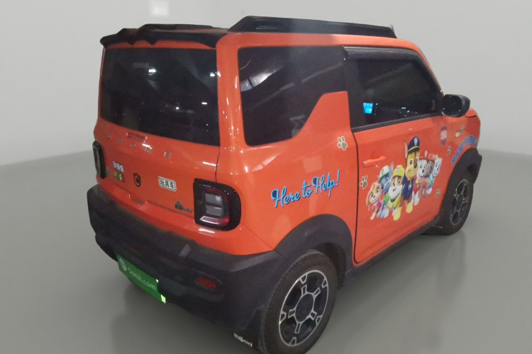 吉利银河 2025款 210km 熊猫骑士车身外观7