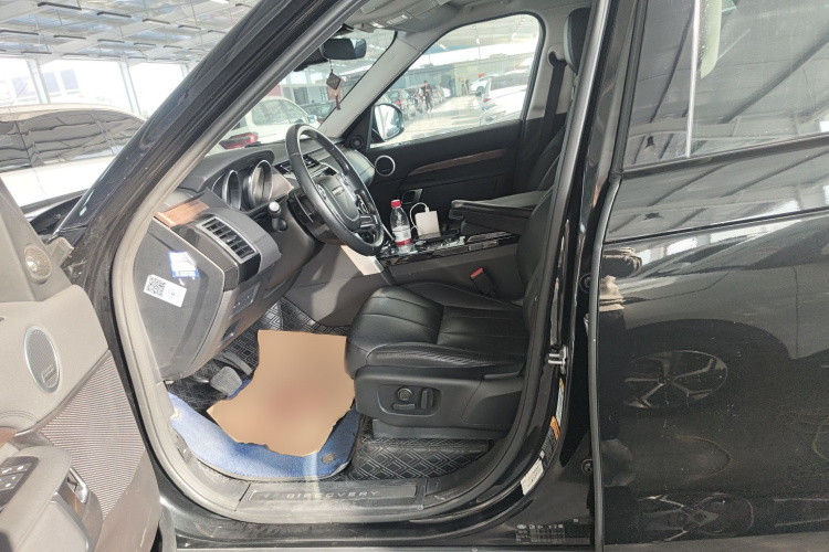 路虎 发现 2017款 3.0 SC V6 HSE局部细节19