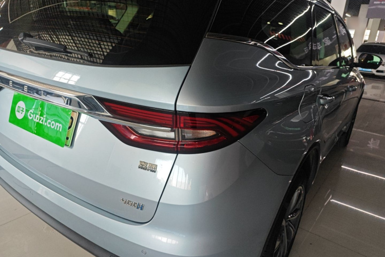吉利汽车 嘉际新能源 2019款 1.5TD PHEV 臻享型车身外观9