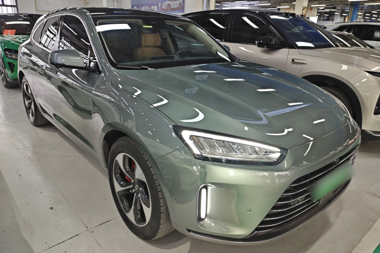 鸿蒙智行 问界M5 2022款 纯电后驱标准版车身外观6002