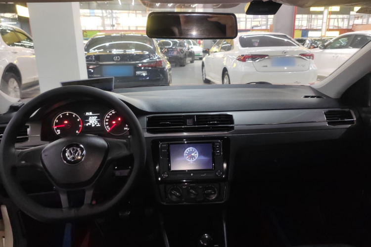 大众 桑塔纳 2021款 1.5L 手动风尚版中控内饰12