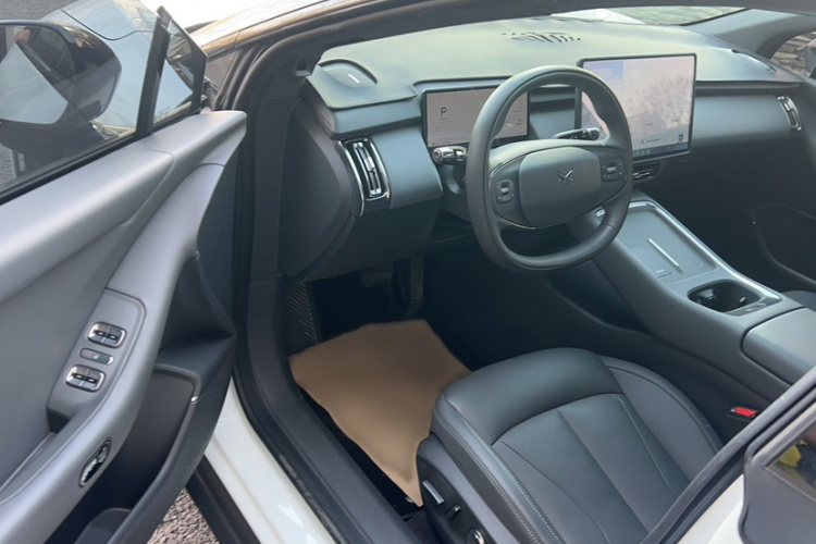 小鹏P7+ 2024款 长续航 Max中控内饰7003