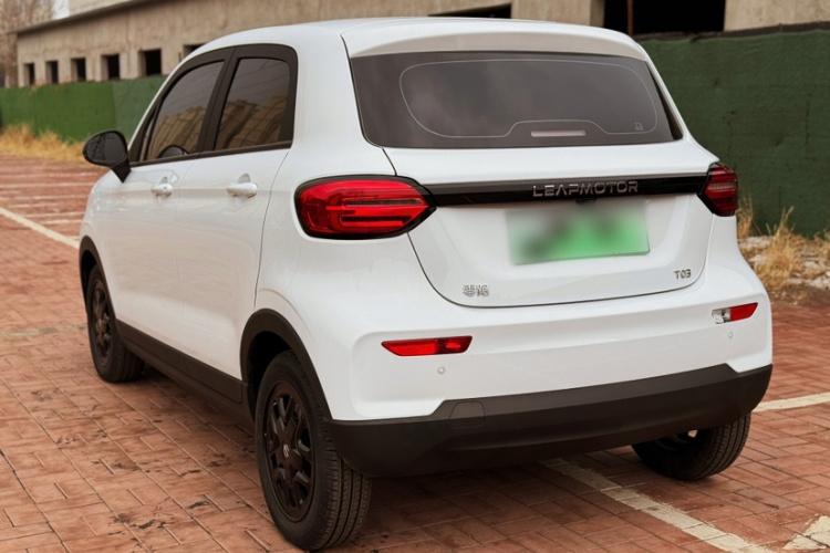 零跑汽车 零跑T03 2025款 310舒享版车身外观6007