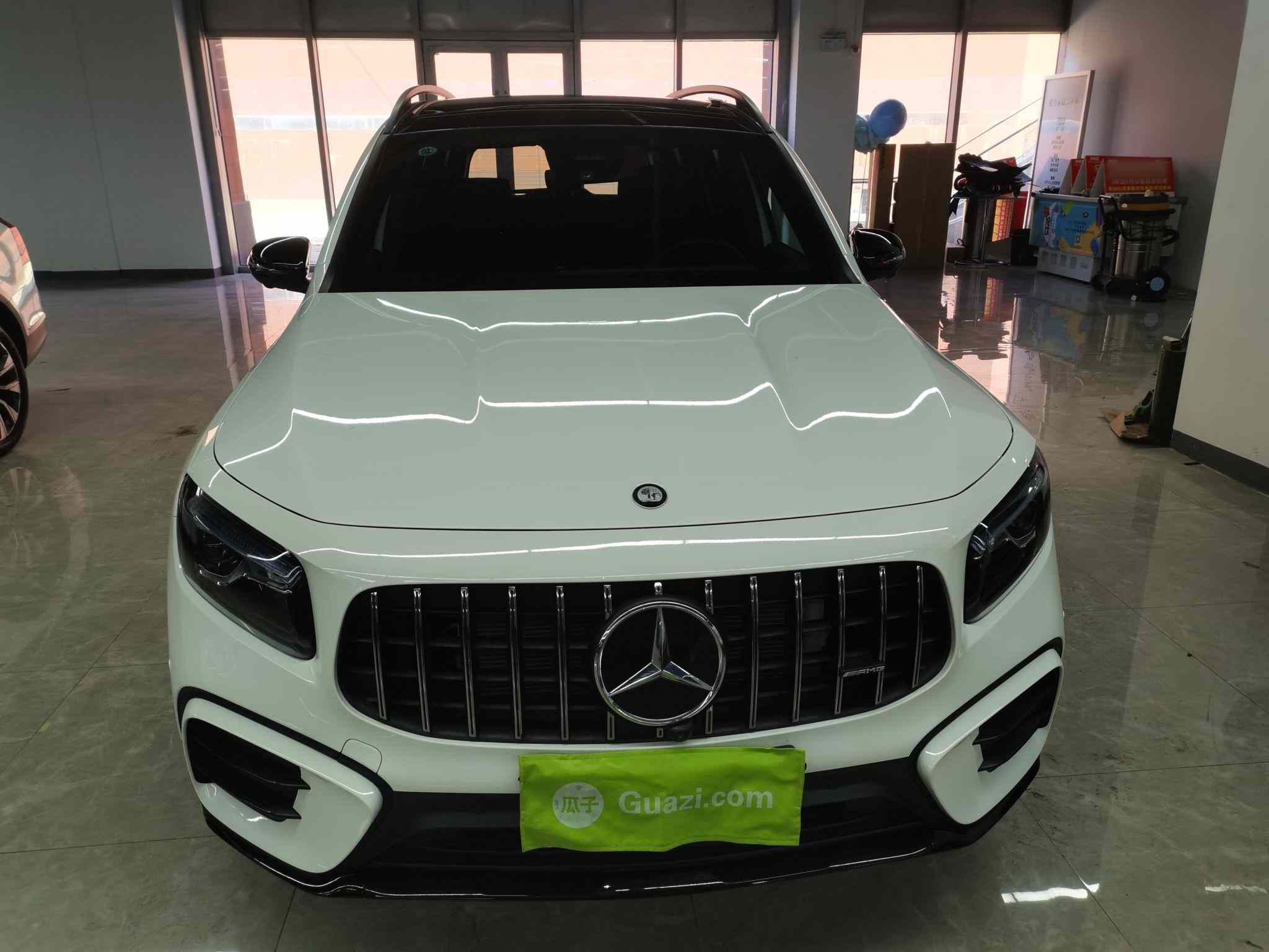 奔驰GLB AMG 2024款 AMG GLB 35 4MATIC(1)