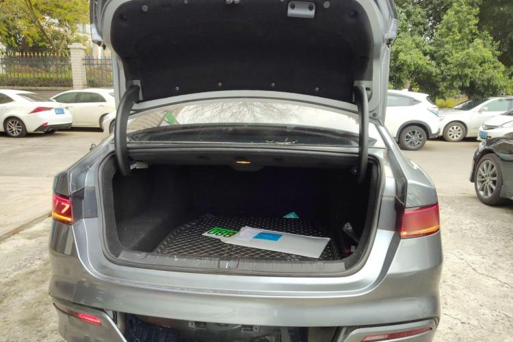 比亚迪 秦PLUS 2021款 DM-i 55KM 旗舰型局部细节23