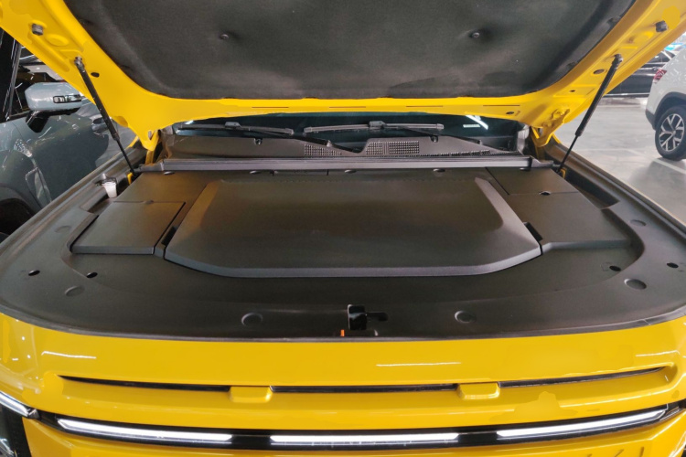 深蓝汽车 深蓝G318 2025款 无忧穿越版 四驱秘境版机舱底盘24