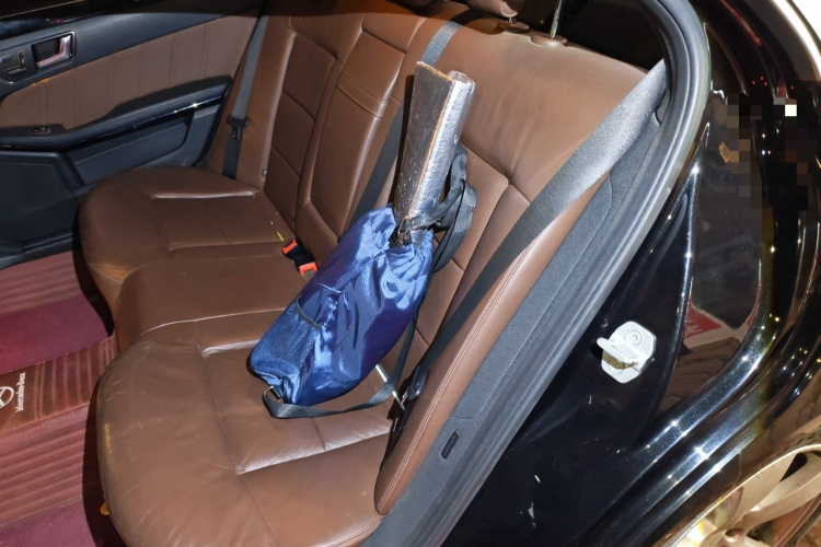 奔驰E级 2013款 E 260 L CGI时尚型中控内饰7004