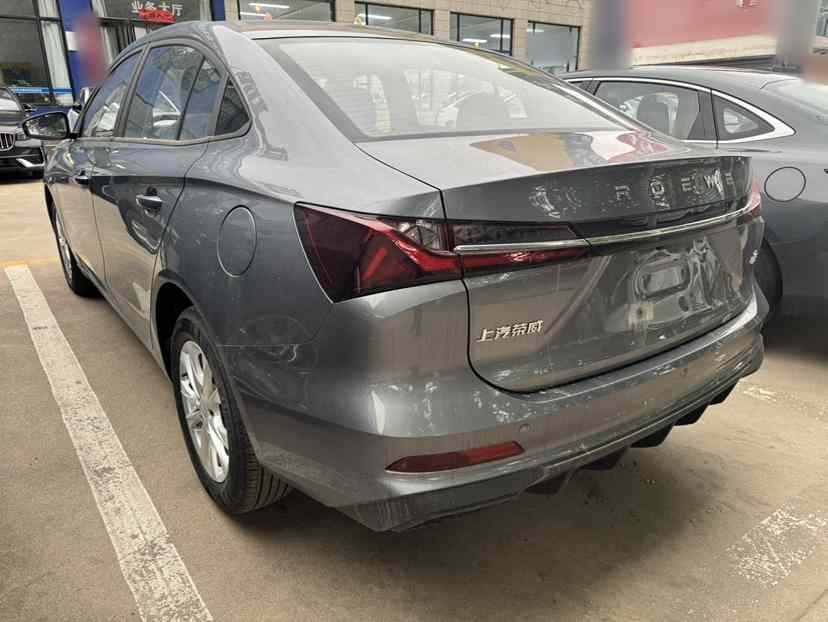荣威i5 2026款 1.5L 手动舒享版(4)