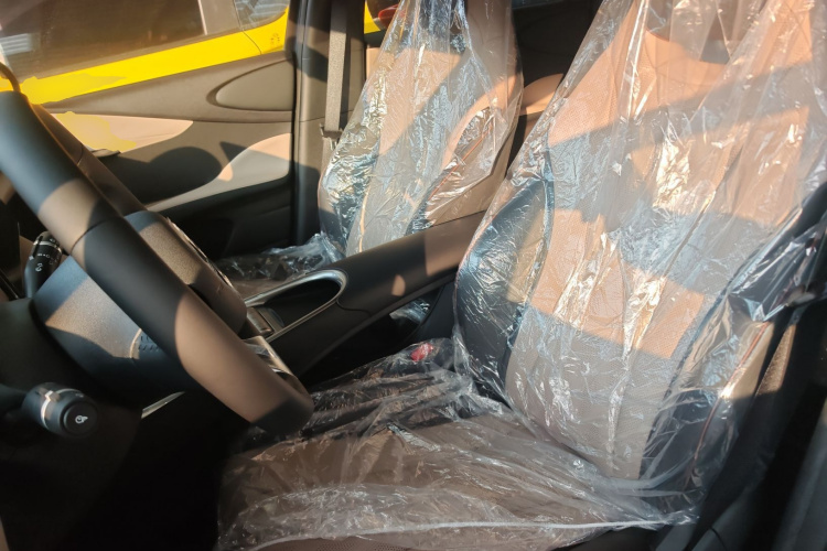 比亚迪 海豚 2025款 420km 自由版中控内饰19