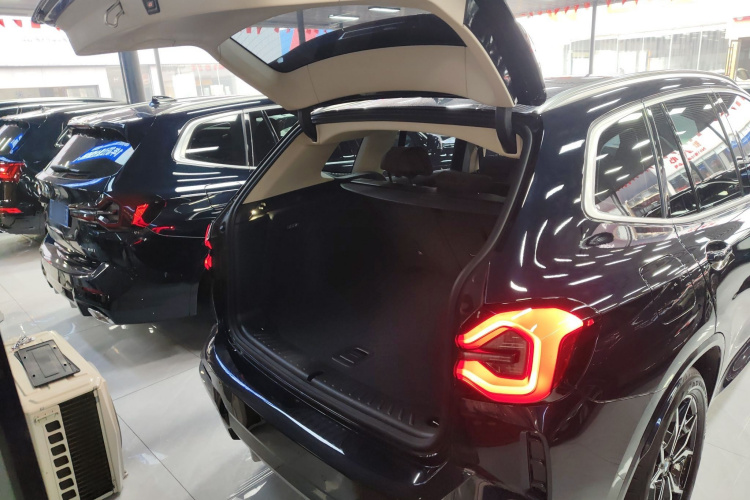 宝马X3 2022款 改款 xDrive25i M运动套装局部细节23