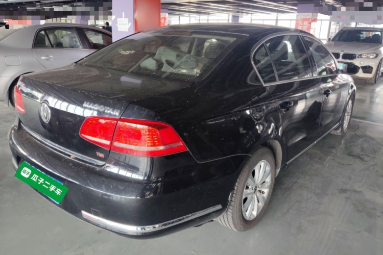 大众 迈腾 2013款 2.0TSI 豪华型车身外观6005