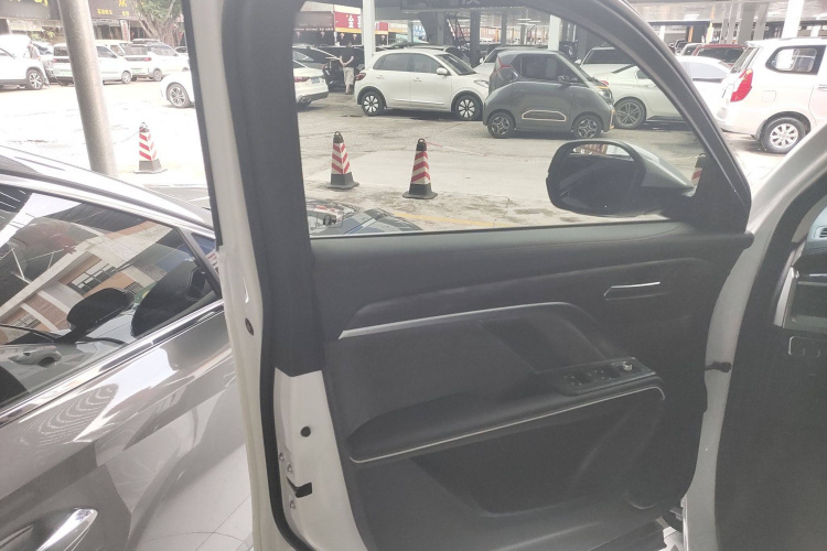 哈弗H6 2023款 国潮版 1.5T 自动都市版中控内饰7007