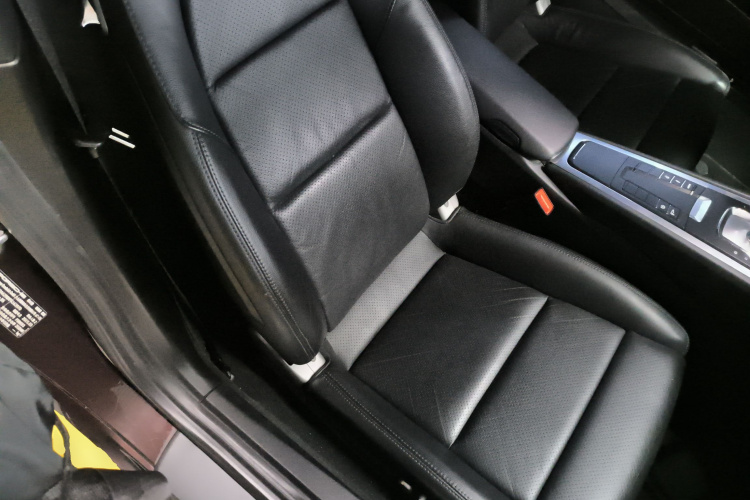 保时捷 2013款 Cayman 2.7L局部细节41