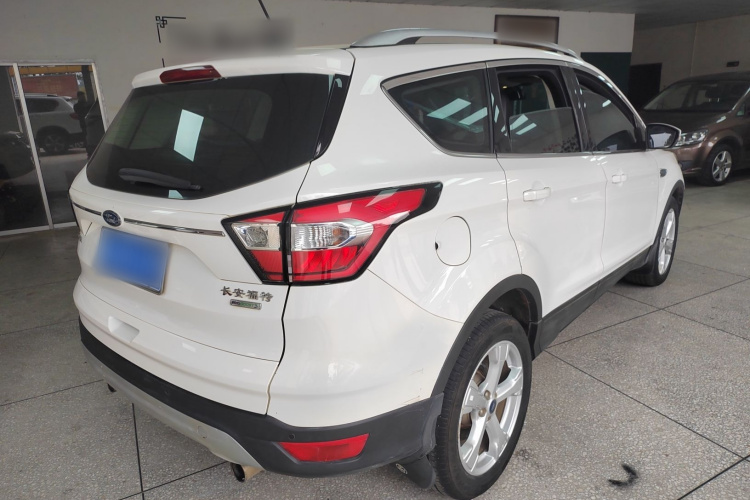 福特 翼虎 2018款 EcoBoost 180 两驱铂翼型车身外观7