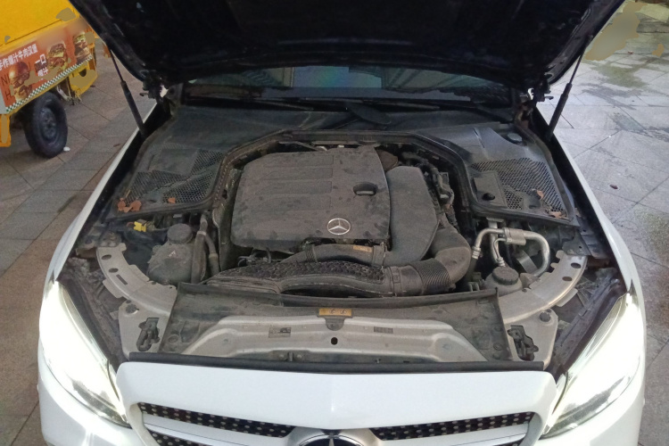 奔驰C级 2020款 C 260 L 运动版局部细节24