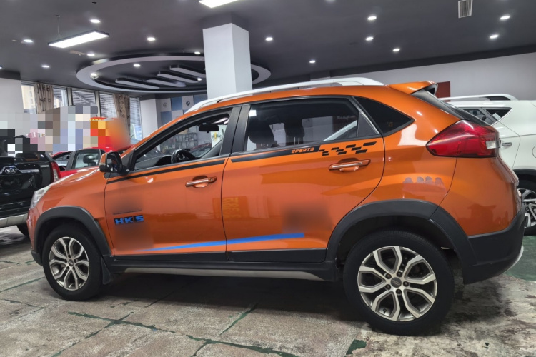 奇瑞 瑞虎3X 2017款 1.5L 手动时尚版车身外观6003