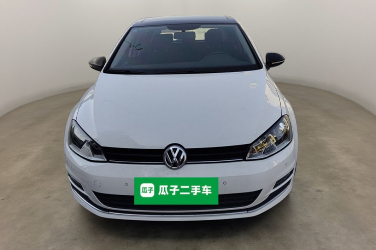 大众 高尔夫 2017款 230TSI 自动舒适百万辆纪念版车身外观2