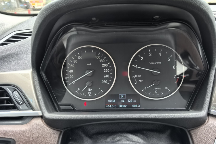 宝马X1 2016款 sDrive18Li 豪华型局部细节14