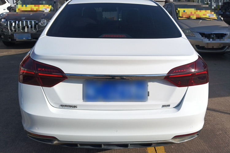 吉利汽车 帝豪 2020款 1.5L 手动豪华型车身外观6