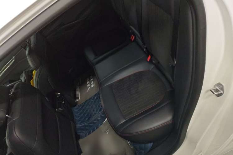 福特 蒙迪欧 2023款 EcoBoost 180 舒雅型中控内饰7004