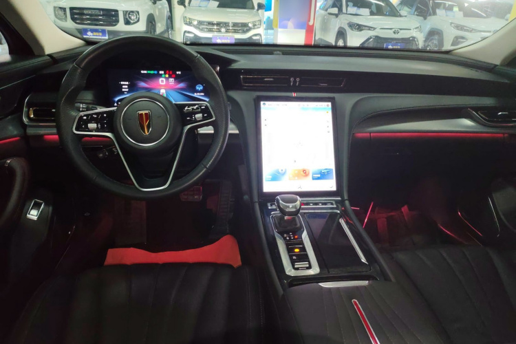 红旗H5 2023款 2.0T 自动智联旗畅版中控内饰7002