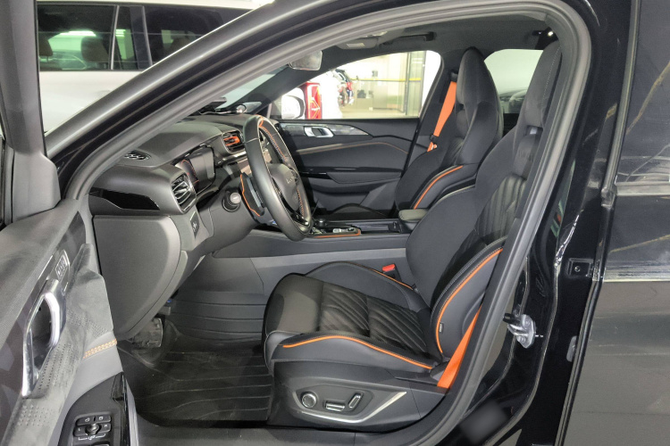 领克02 Hatchback 2021款 2.0TD Halo中控内饰19