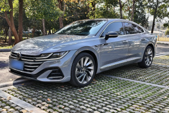一汽-大众CC 2023款 380TSI 夺目版