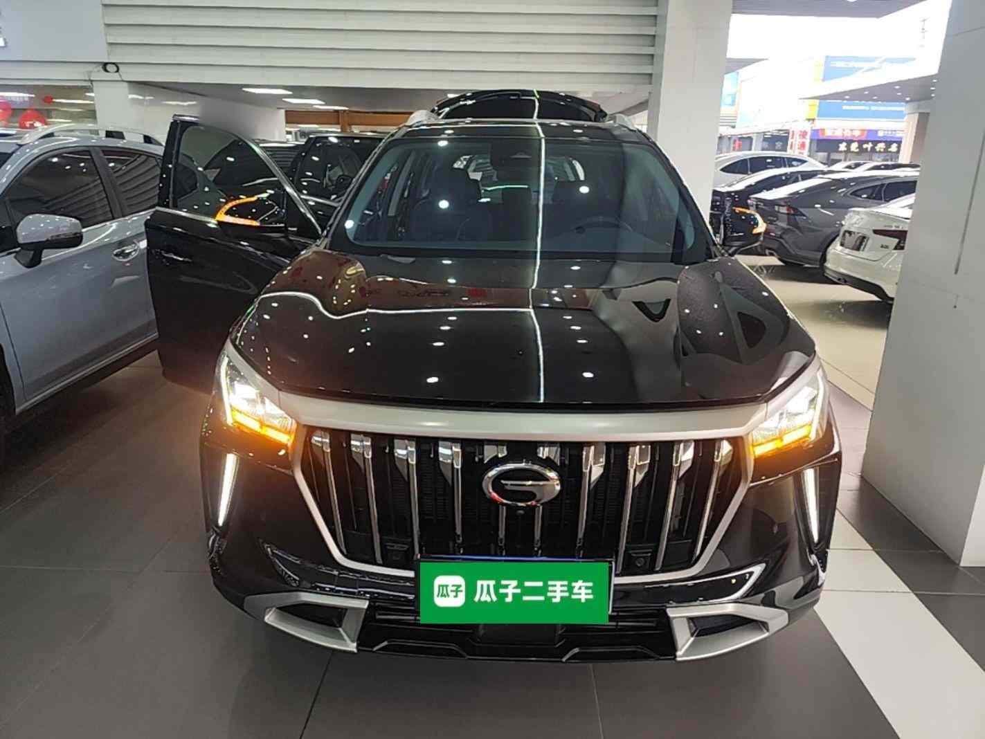 广汽传祺 传祺GS4 PLUS 2023款 390T 自动星云版(1)