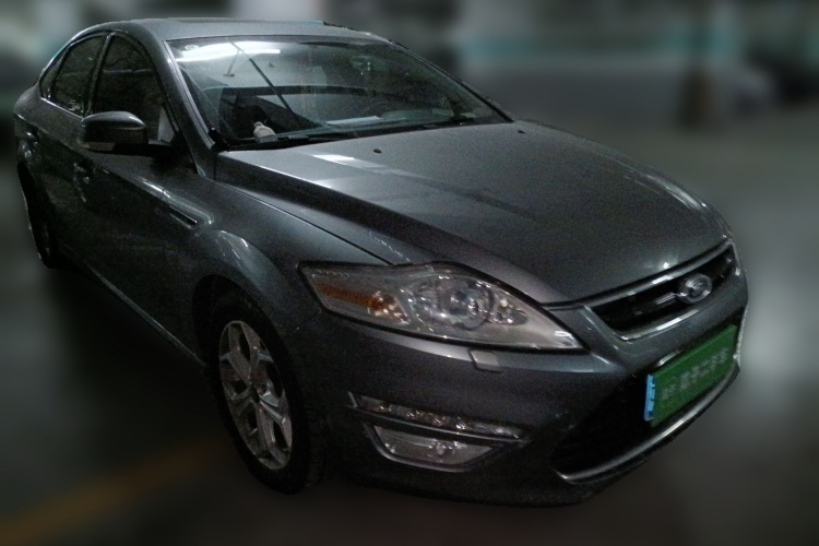 福特 蒙迪欧-致胜 2011款 2.0L GTDi240豪华运动型车身外观6002