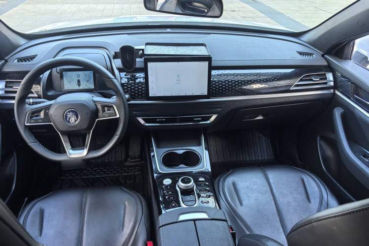 比亚迪 秦PLUS 2023款 EV 510KM 出行版中控内饰7003